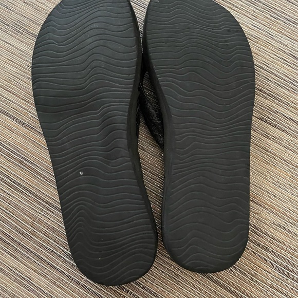 Reef Flips - Picture 3 of 3